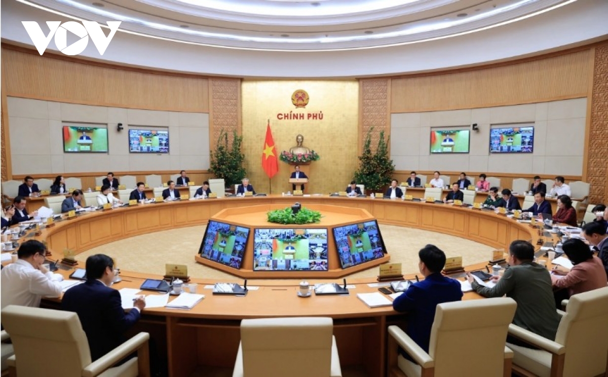 PM Chinh stresses measures to sustain growth amid global uncertainties